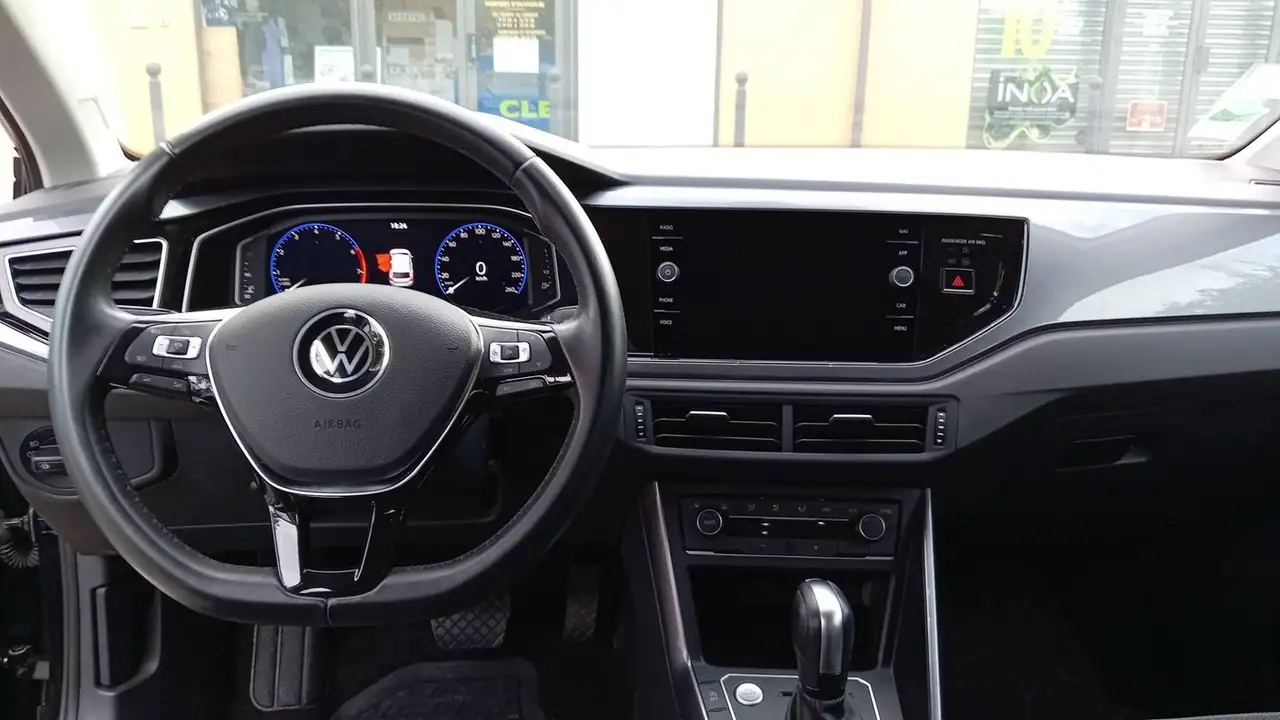 Volkswagen Polo Citadine 5 portes — photo 11