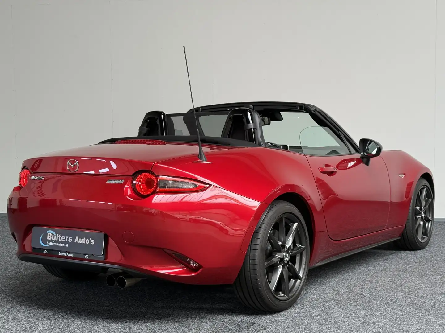 Mazda MX-5 2.0 SkyActiv-G 160 TS+ | LEDER | CARPLAY | 1e EIG Rood - 2