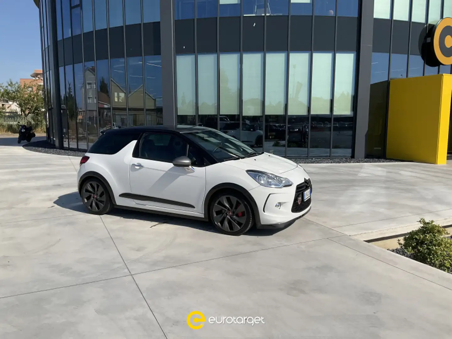 DS Automobiles DS 3 1.6 THP 200 Racing Blanc - 1