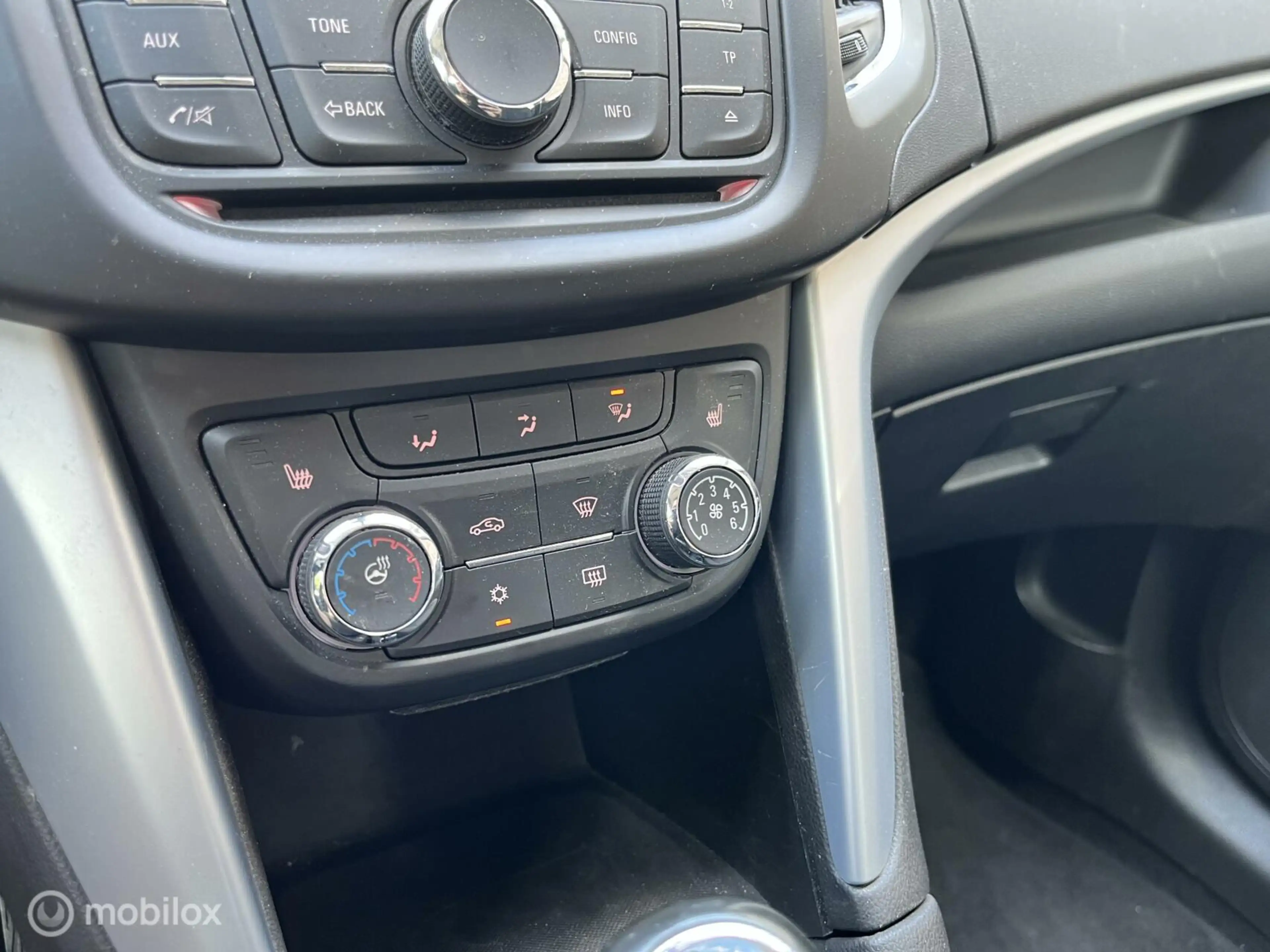Opel Zafira Tourer 1.4 Cosmo — photo 14