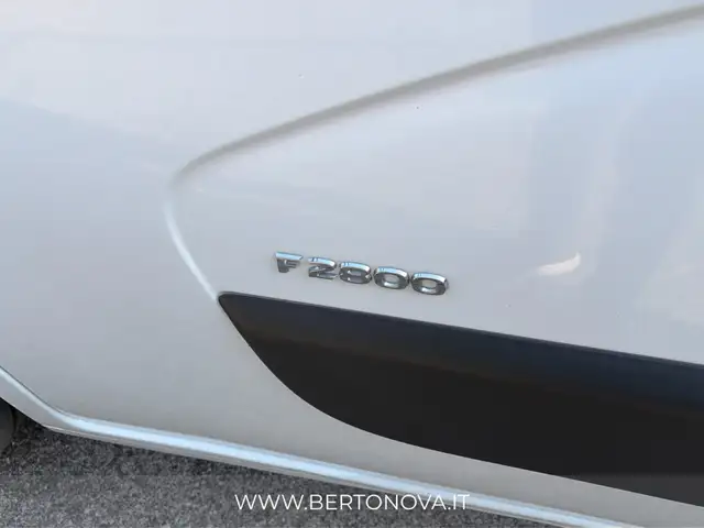 Opel Movano view 11