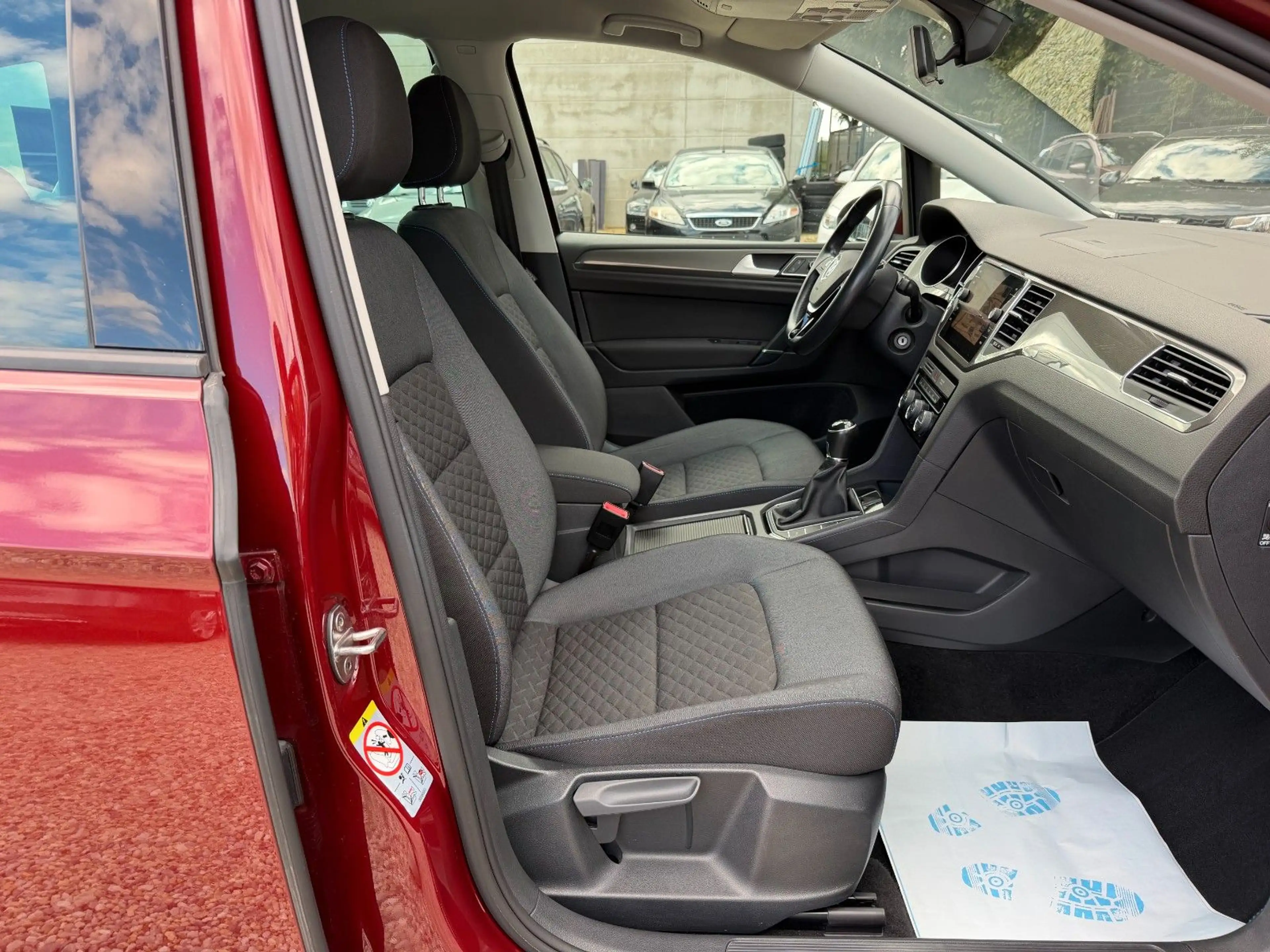Volkswagen Golf Sportsvan VII Join Navi Sitzheizung AHK — photo 32