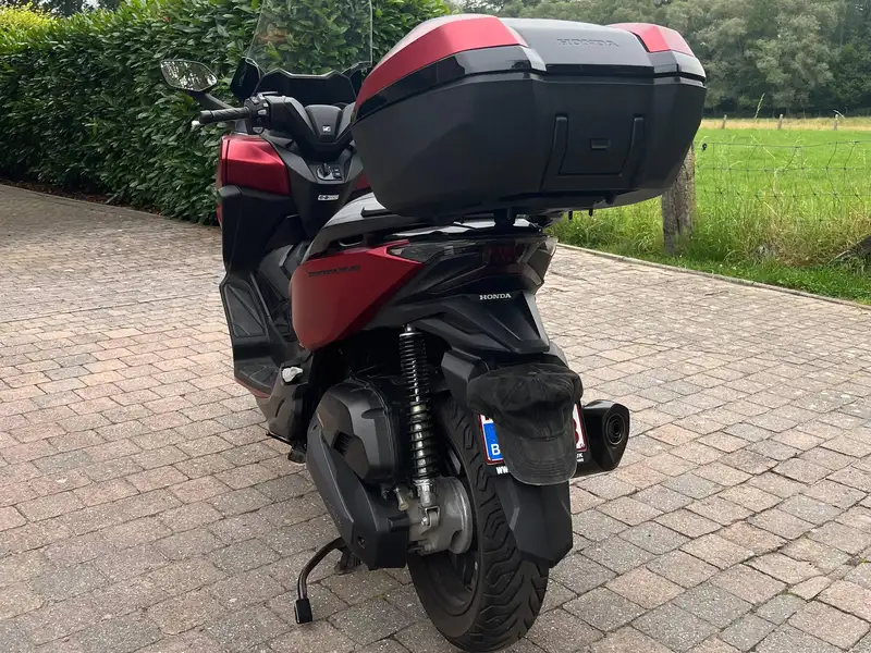 Honda Forza 125 - foto 3