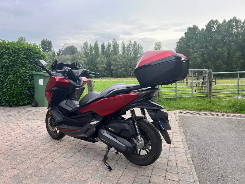 Honda Forza 125 - foto 2