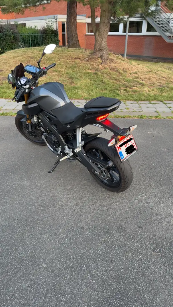 Yamaha MT-125 - 2