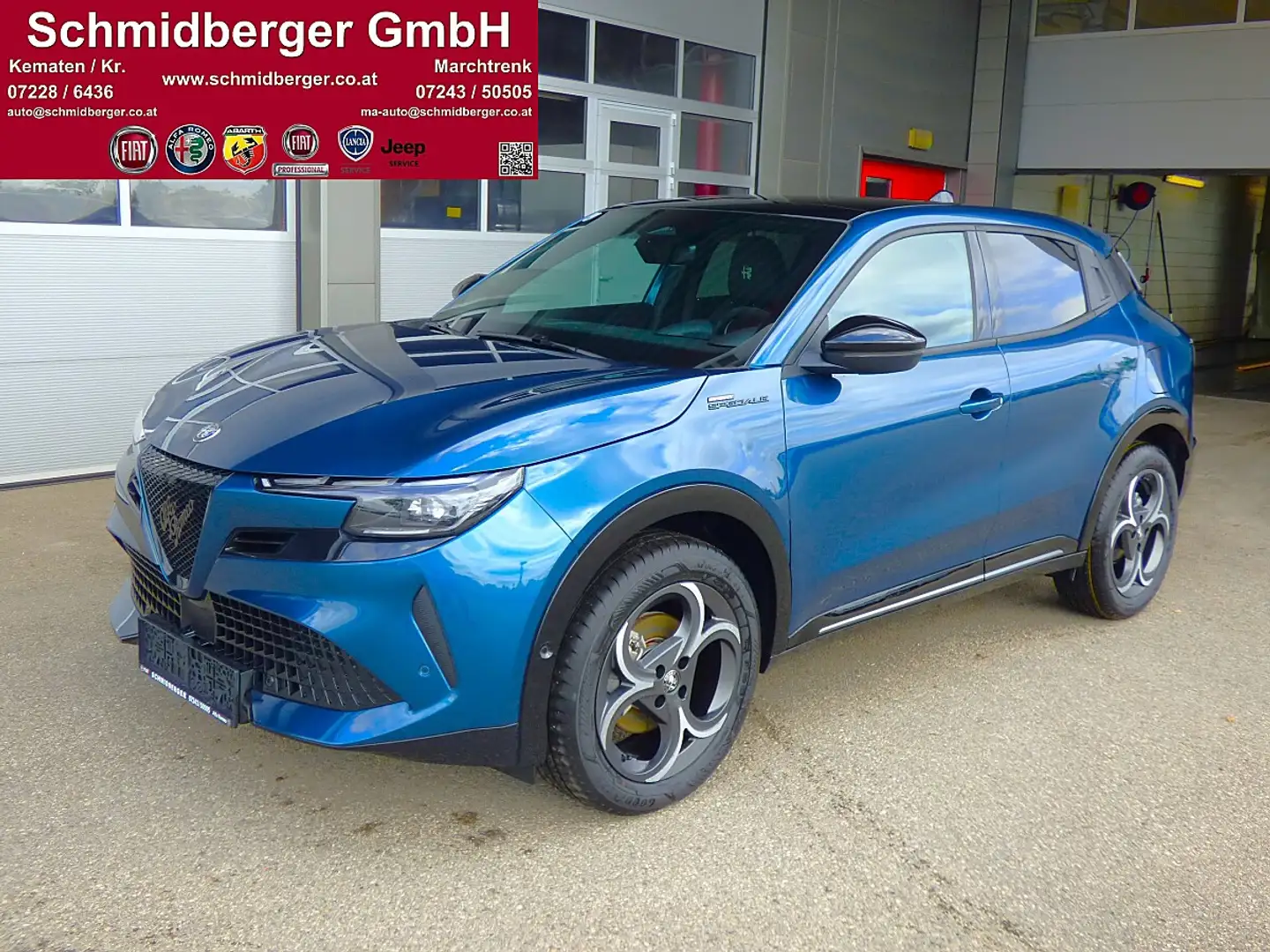 Alfa Romeo Junior Ibrida Sport Speciale 1.2 MHEV e-DCT6 Blau - 1