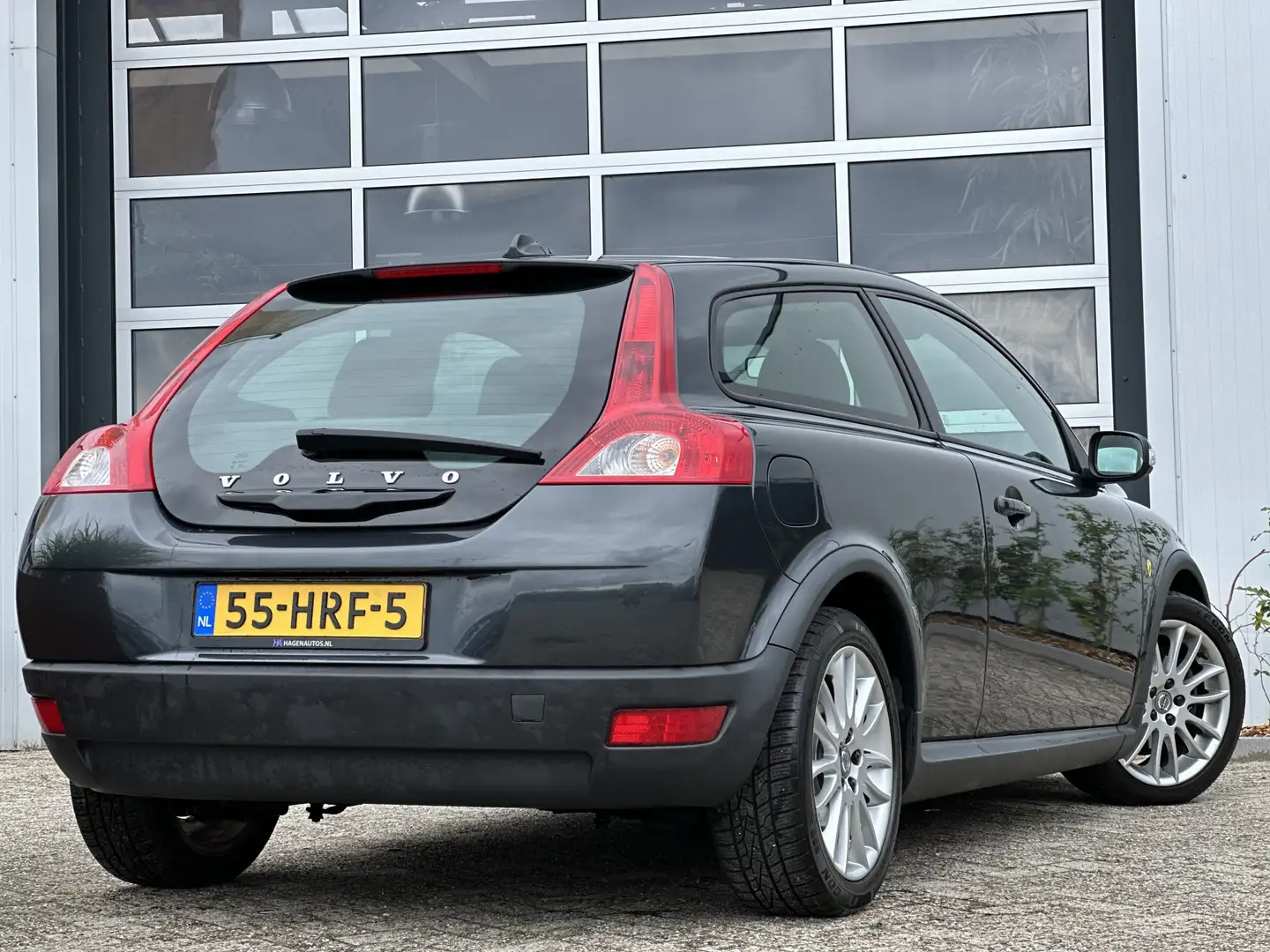 Volvo C30 1.6 Advantage 100pk | Nieuwstaat | Airco | Cruise Grijs - 2