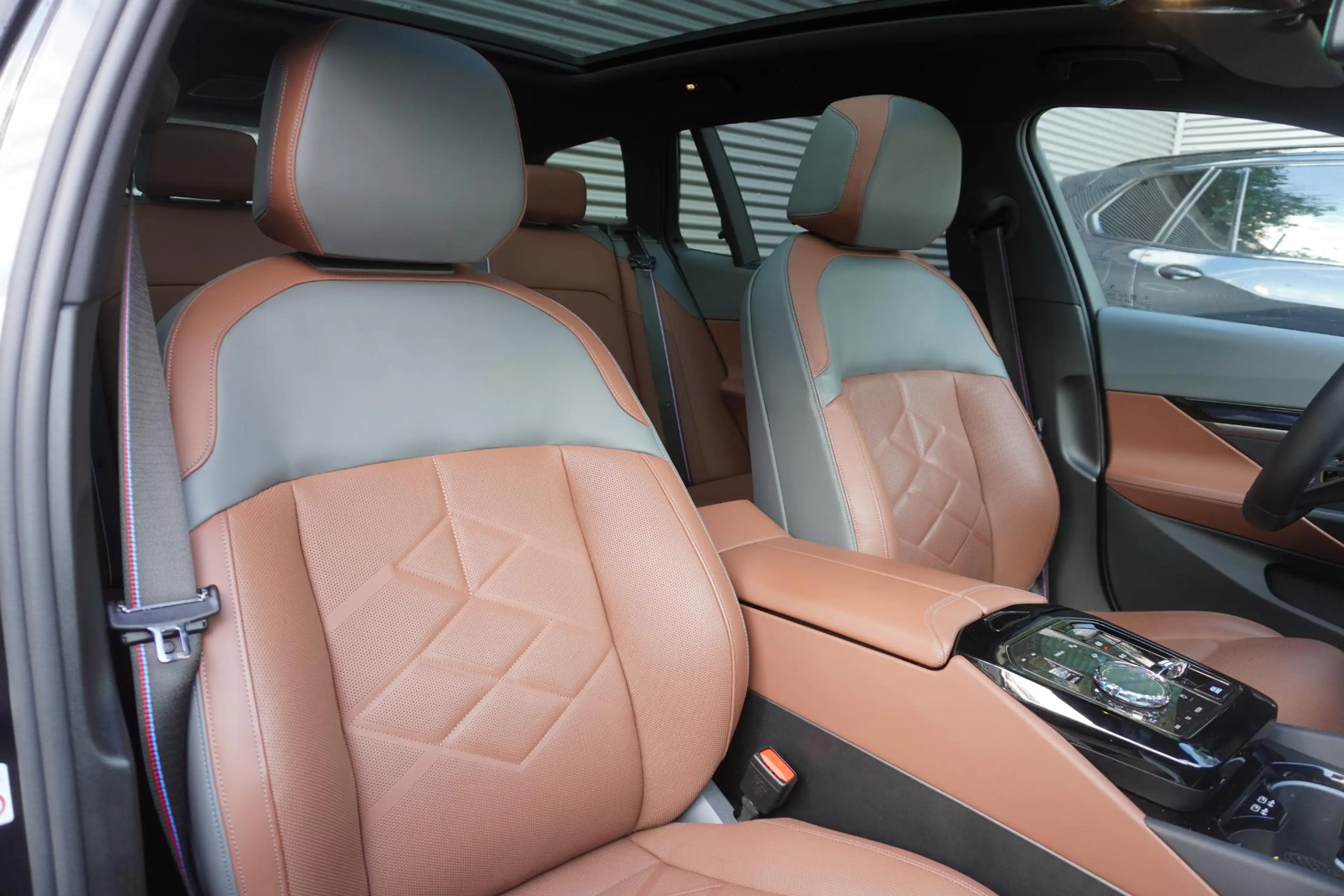 BMW i5 Touring M60 xDrive | M Sportpakket Pro | Adaptief — photo 9