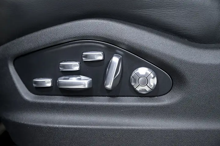 Porsche Cayenne Coupé E-Hybrid 3.0 2020, foto 29