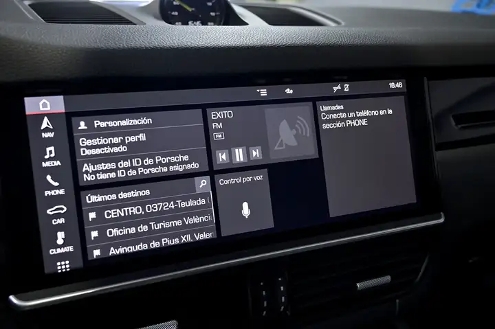 Porsche Cayenne Coupé E-Hybrid 3.0 2020, foto 37