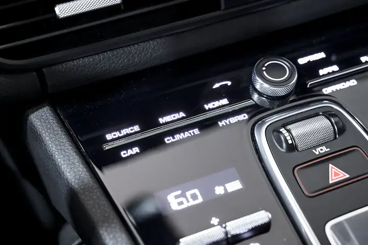 Porsche Cayenne Coupé E-Hybrid 3.0 2020, foto 50