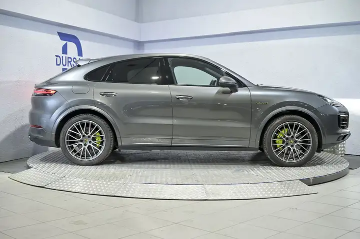 Porsche Cayenne Coupé E-Hybrid 3.0 2020, foto 20