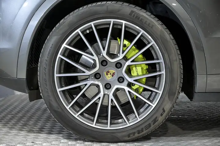 Porsche Cayenne Coupé E-Hybrid 3.0 2020, foto 15