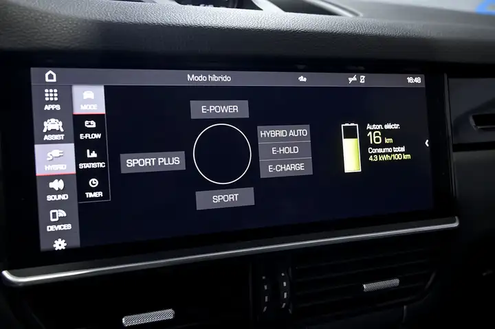 Porsche Cayenne Coupé E-Hybrid 3.0 2020, foto 41