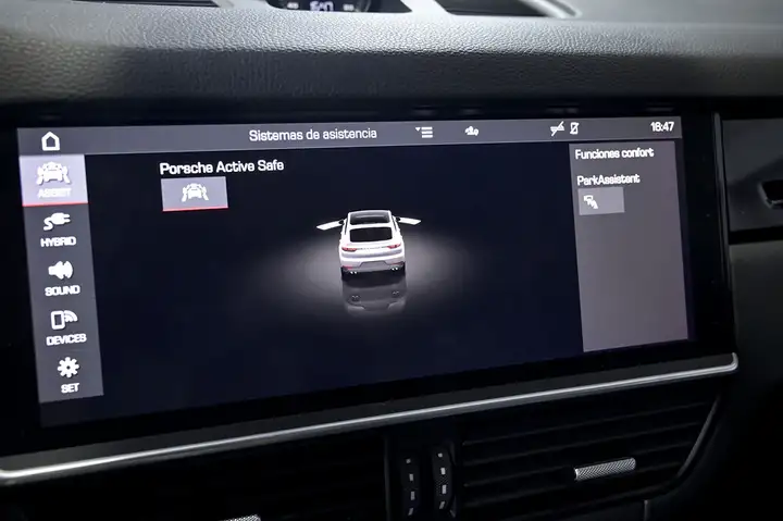 Porsche Cayenne Coupé E-Hybrid 3.0 2020, foto 39