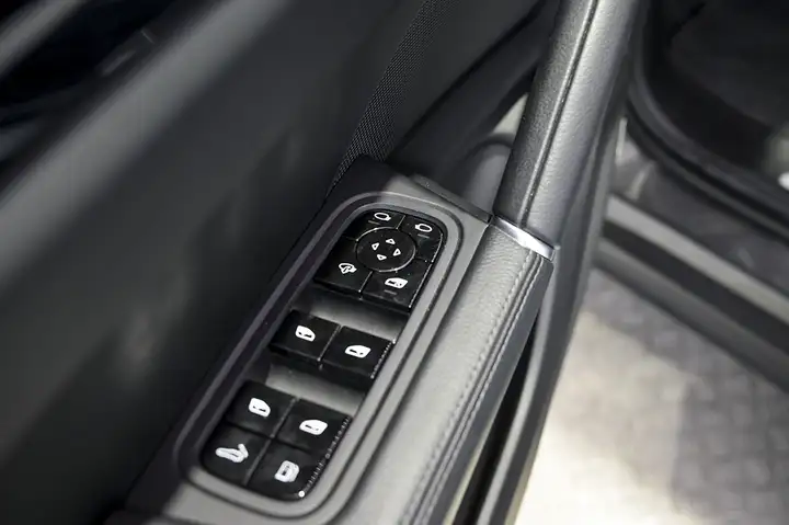 Porsche Cayenne Coupé E-Hybrid 3.0 2020, foto 27