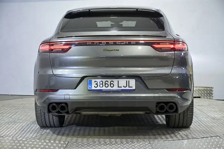 Porsche Cayenne Coupé E-Hybrid 3.0 2020, foto 13