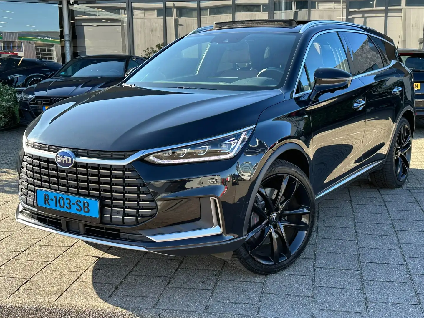 BYD Tang AWD Executive 86 kWh EXCL. BTW Schwarz - 1