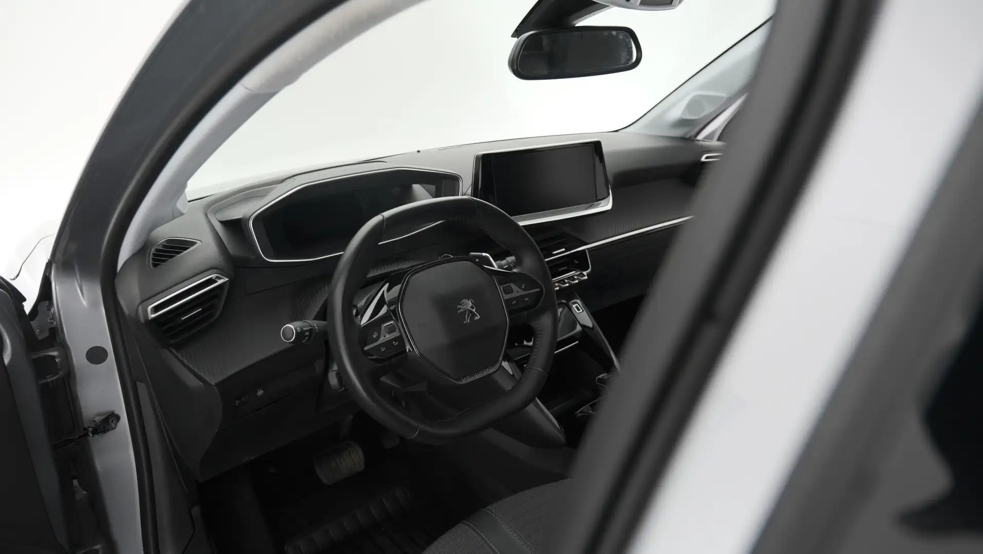 Peugeot 208 PureTech 100 EAT8 Allure | Parkeersensoren | Stoel Grey - 2