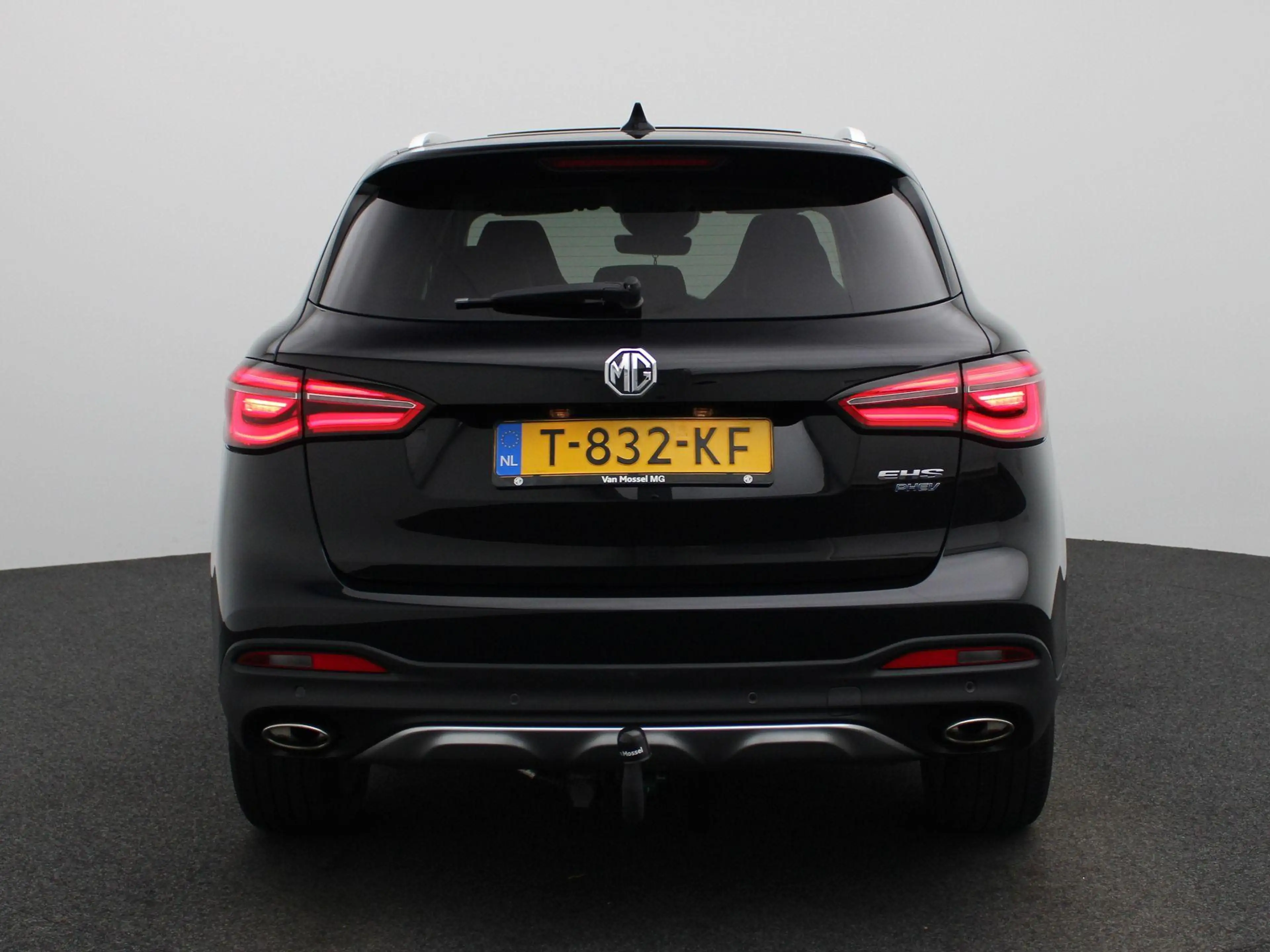 MG EHS 1.5 TGDI Luxury Mg Mg ehs plug-in hybrid — photo 5