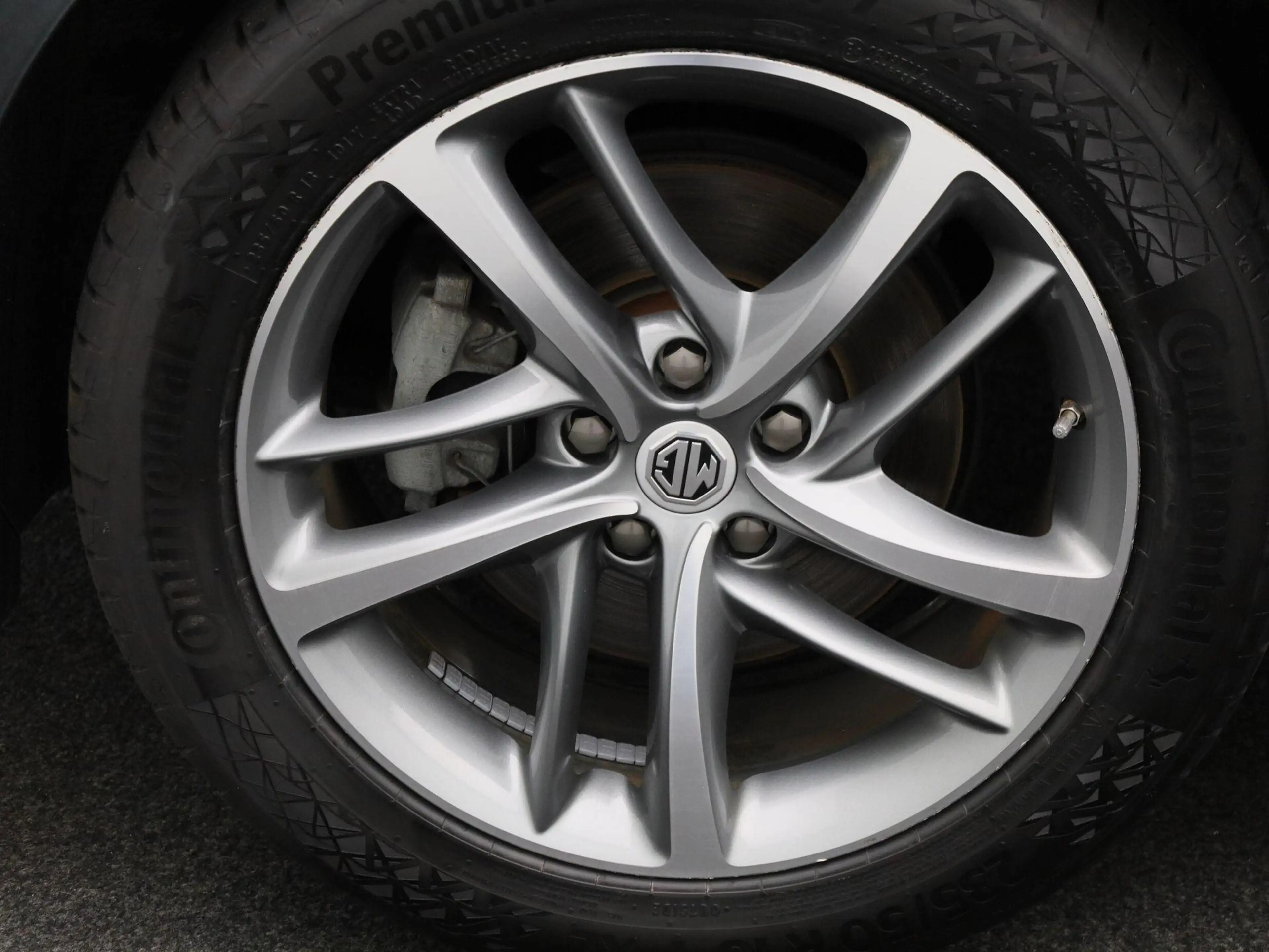 MG EHS 1.5 TGDI Luxury Mg Mg ehs plug-in hybrid — photo 14