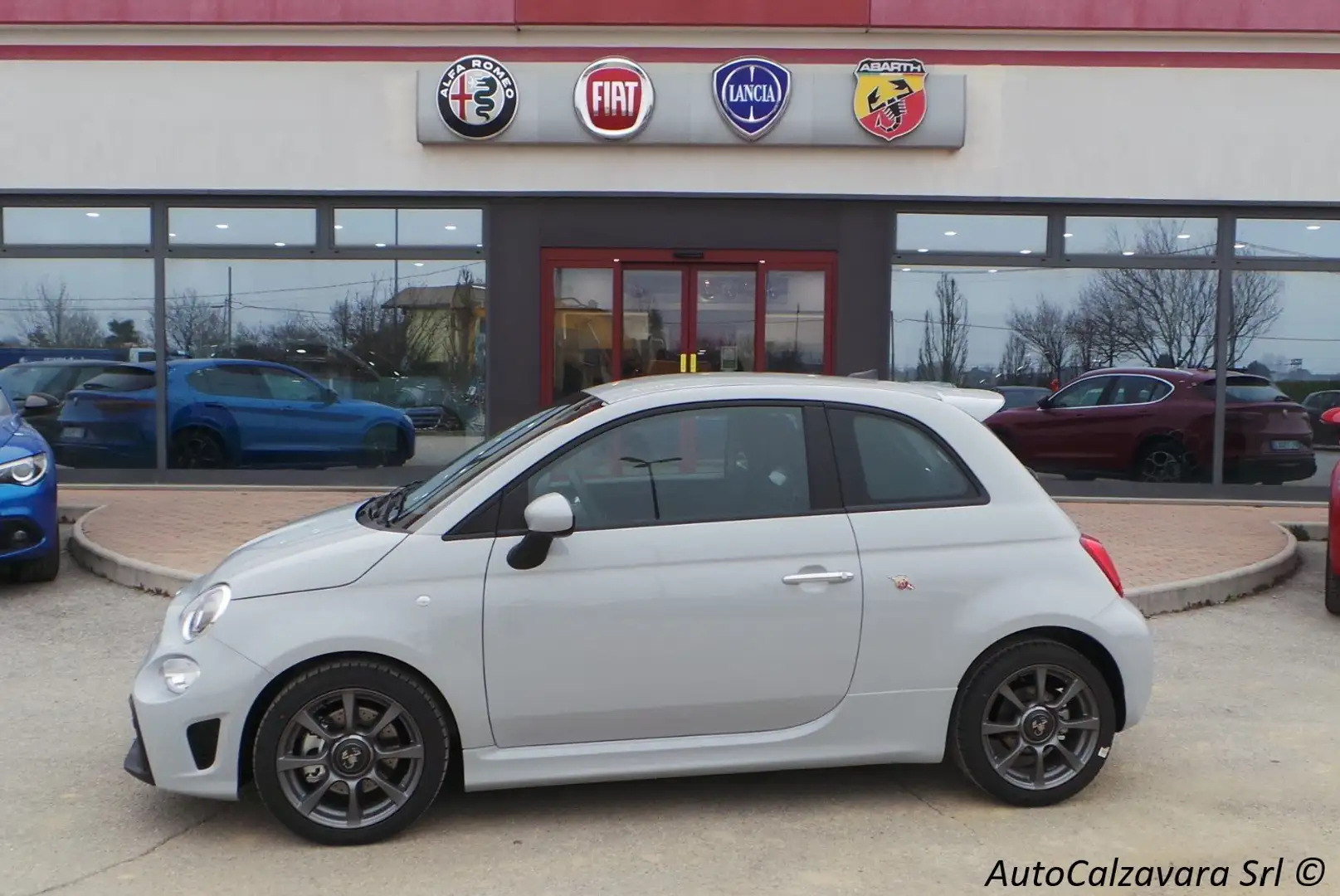 Abarth 595 1.4 Turbo T-jet 165cv / GRIGIO CAMPOVOLO / GM794GW Gris - 2