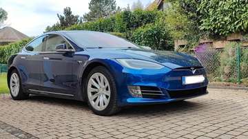 Model S 100 kWh Dual Motor Long Range (EU6.2)