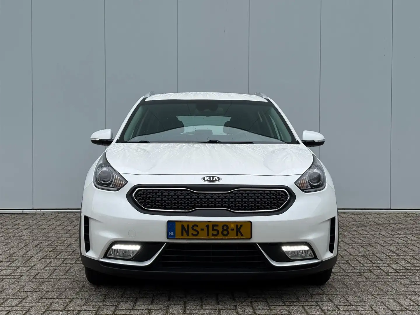 Kia Niro 1.6 GDi Hybrid 141pk DCT6 First Edition | Cruise C Blanc - 2