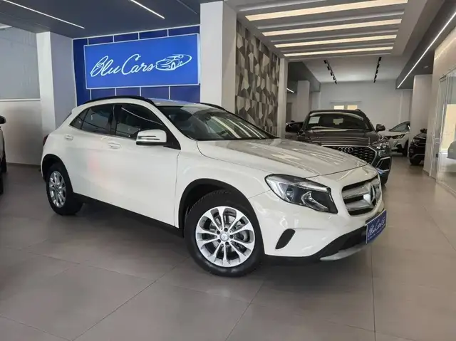 Mercedes-Benz GLA 180 180 d (cdi) Sport auto