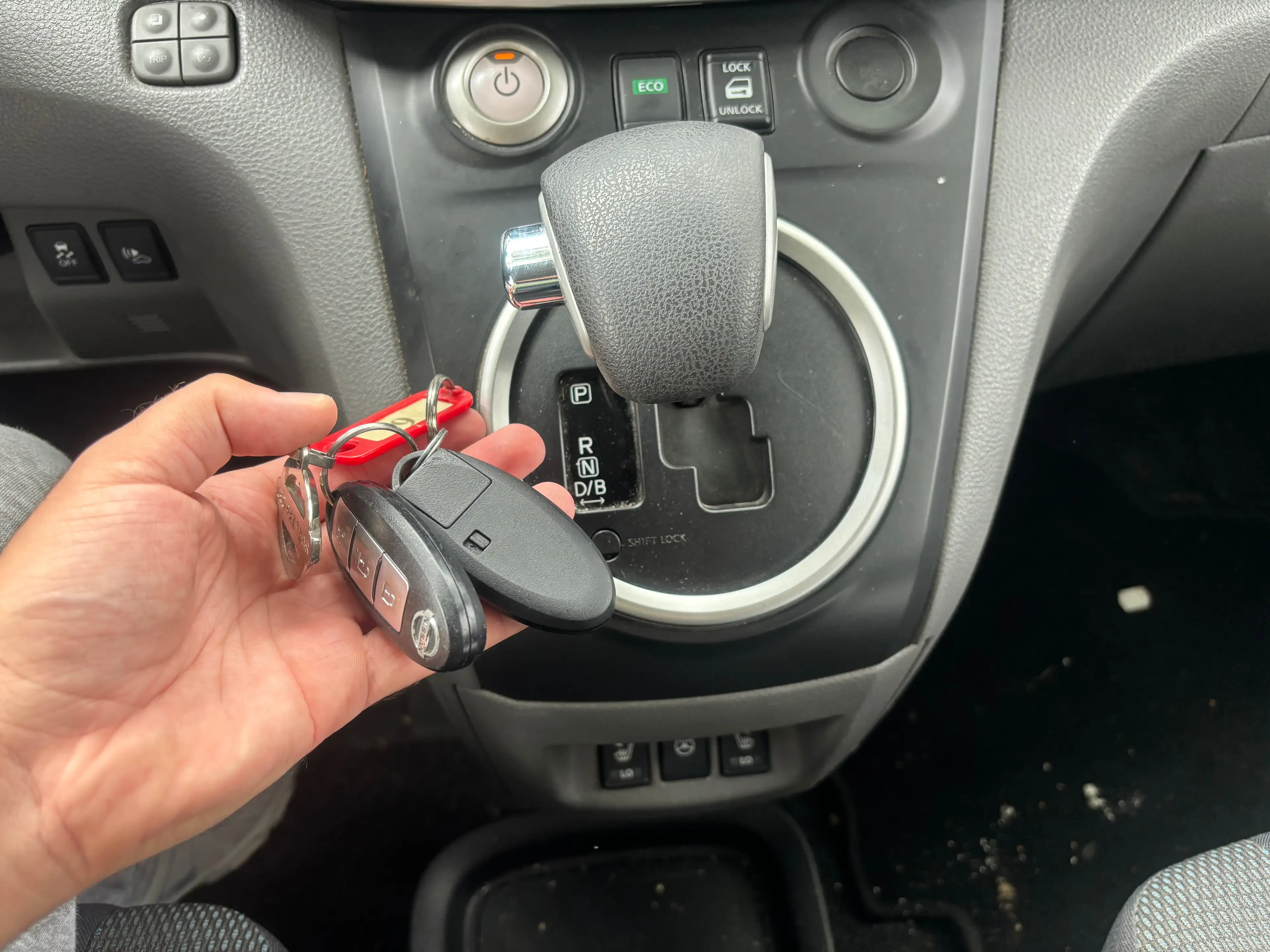 Nissan E-NV200 E-NV200 Evalia 24 kWh connect 7pl — photo 13