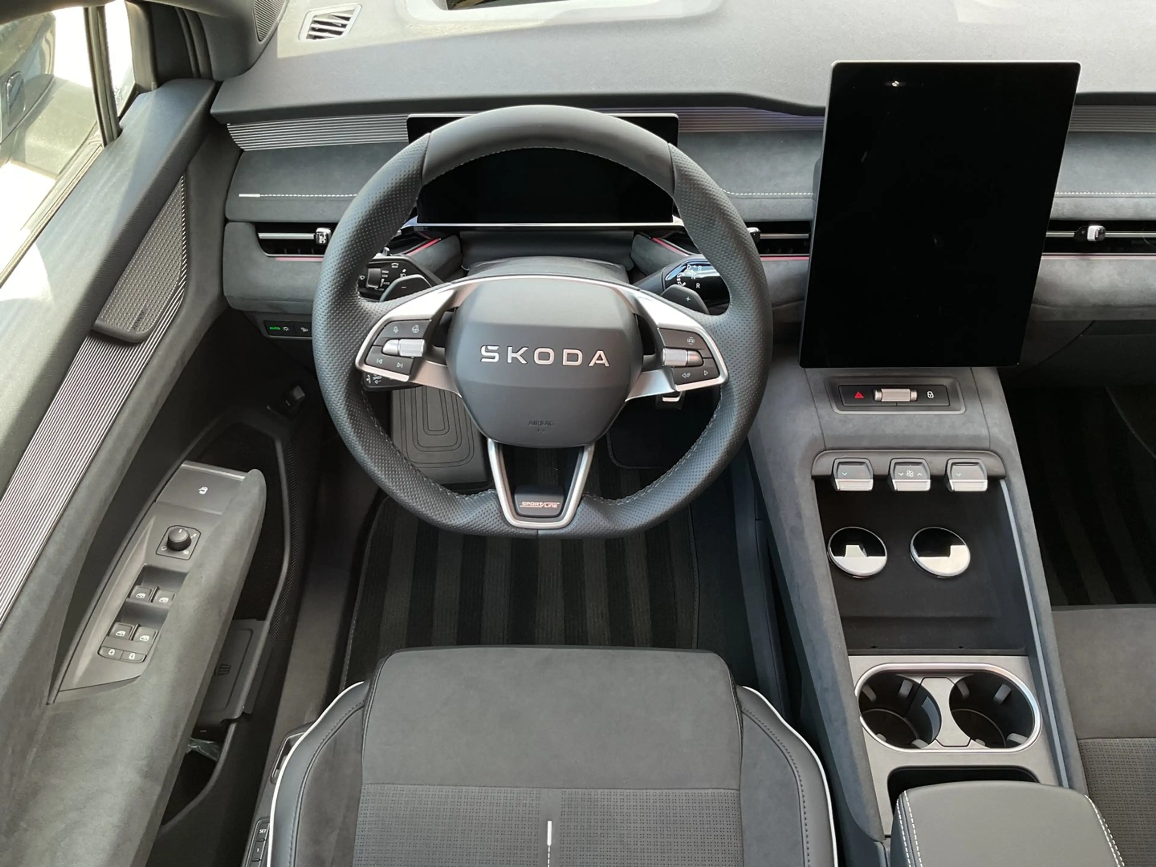 Skoda Peaq Sportline 90x — photo 8