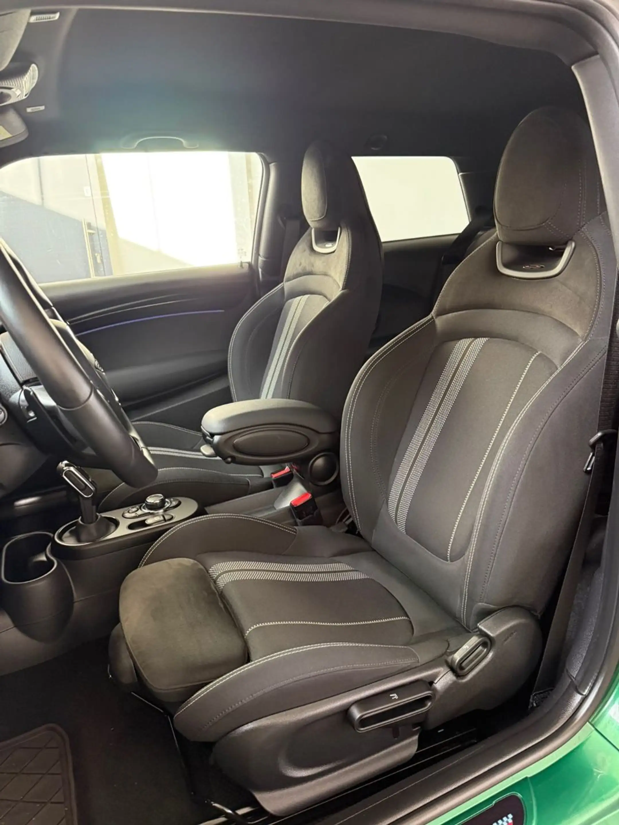 MINI John Cooper Works H&K+KAMERA+APPLE CARPLAY — photo 15