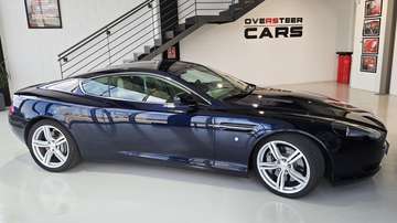 Deportivo Automático de 2 Puertas