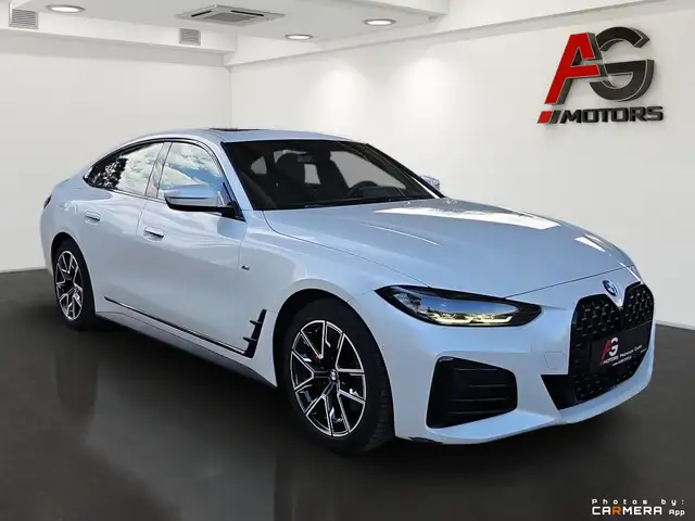BMW 4 Series view 3