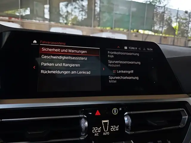 BMW 4 Series view 25