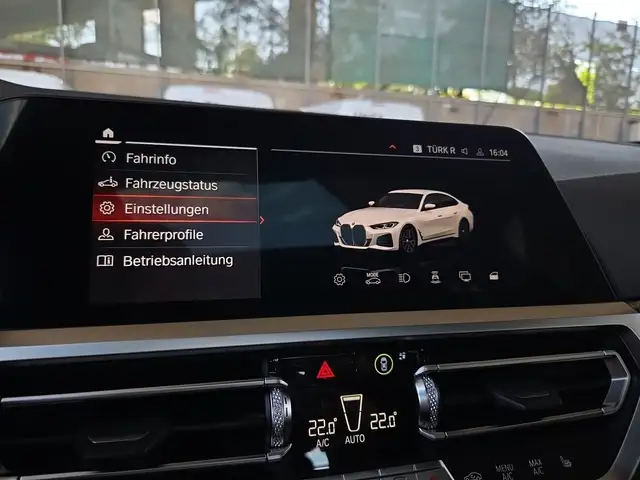 BMW 4 Series view 24