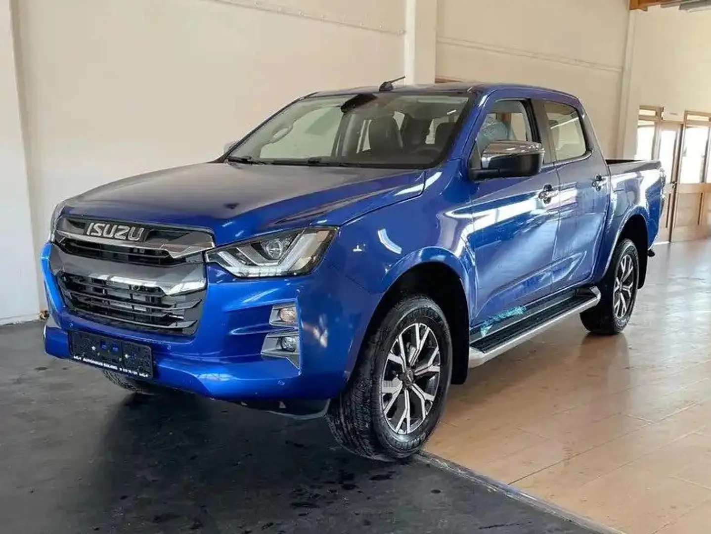 Isuzu D-Max Double Cab 4WD Autm. LSE Синий - 1