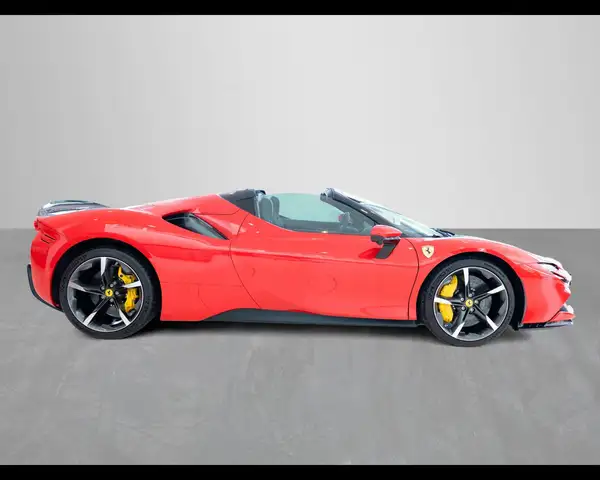 Ferrari SF90 Spider view 11