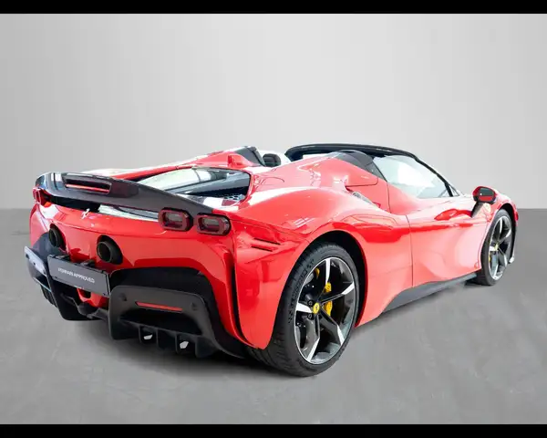 Ferrari SF90 Spider view 8