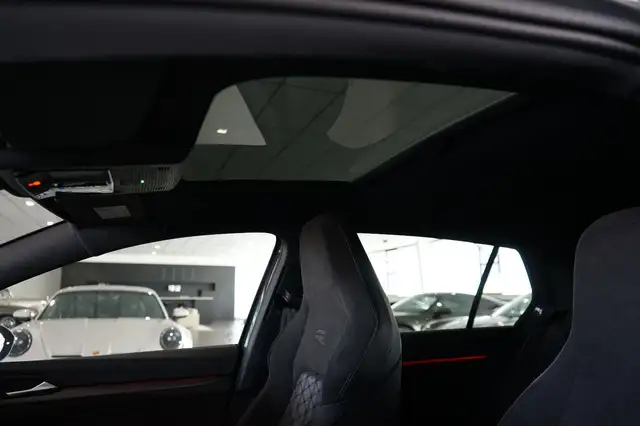 Volkswagen Golf view 7
