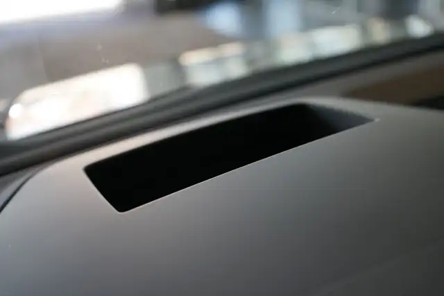 Volkswagen Golf view 8