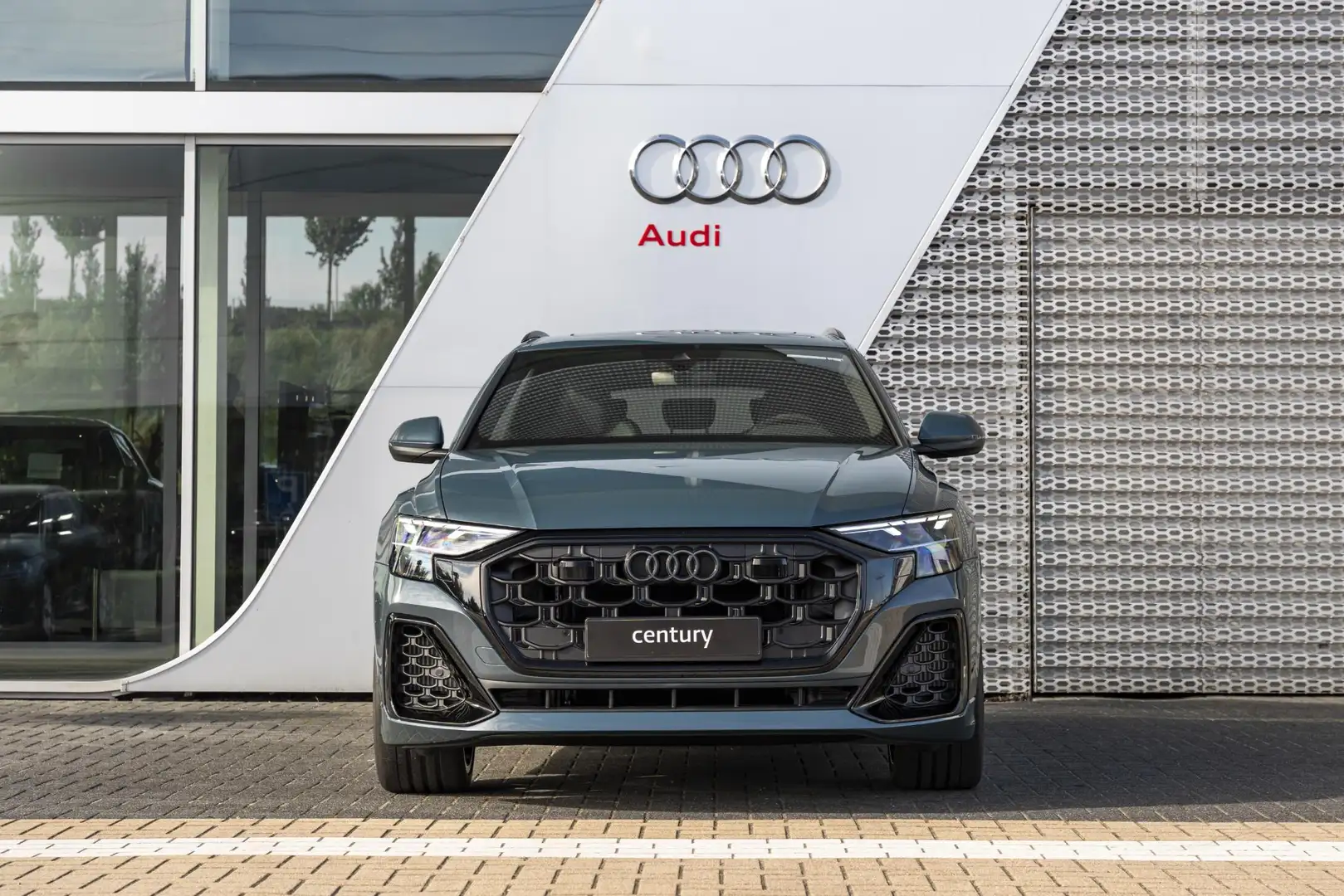 Audi Q8 Pro Line S 55 TFSI e 290 kW / 394 PK SUV 8 versn. Vert - 2