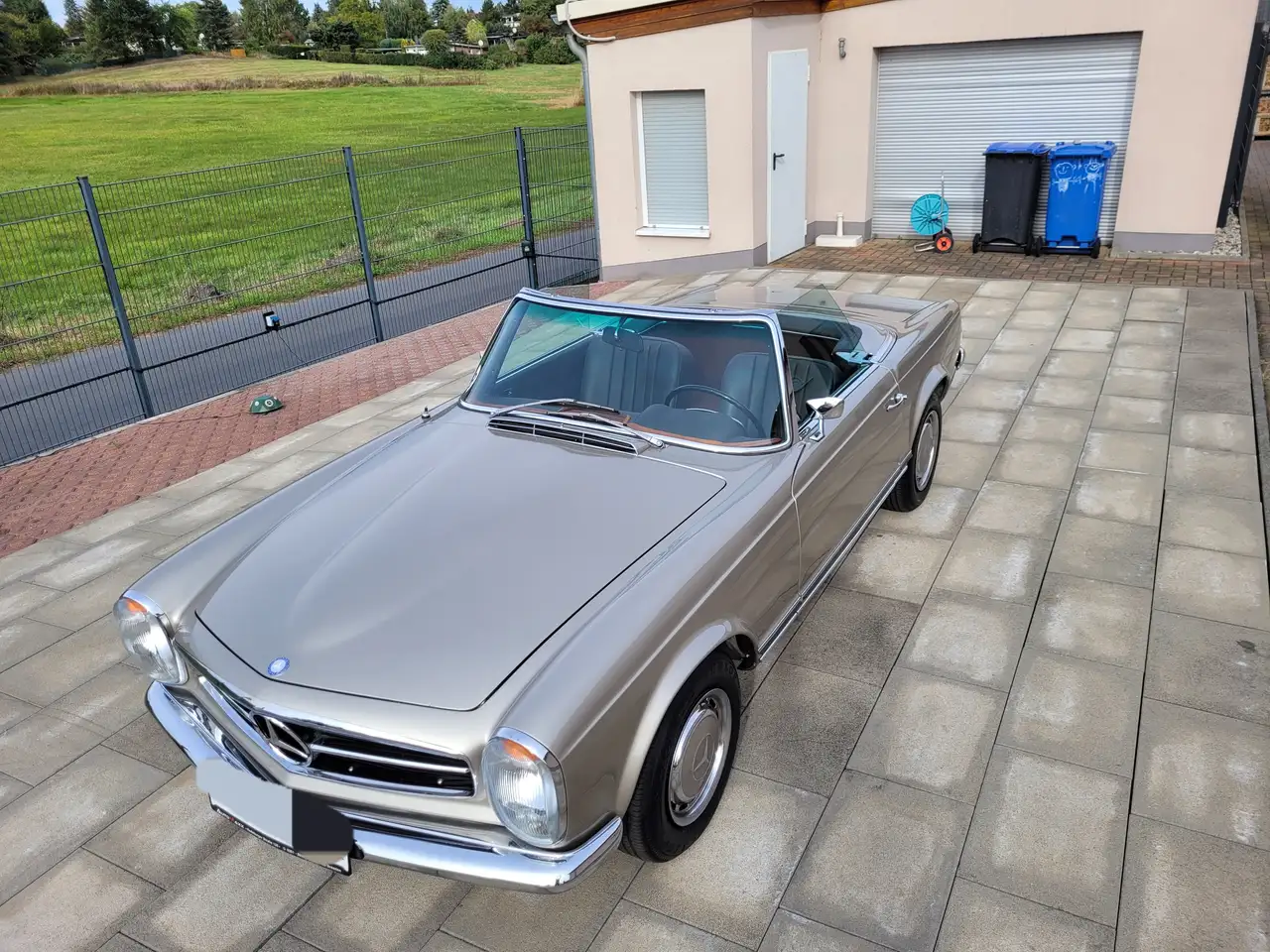 Mercedes-Benz SL 280 Pagode, foto 3