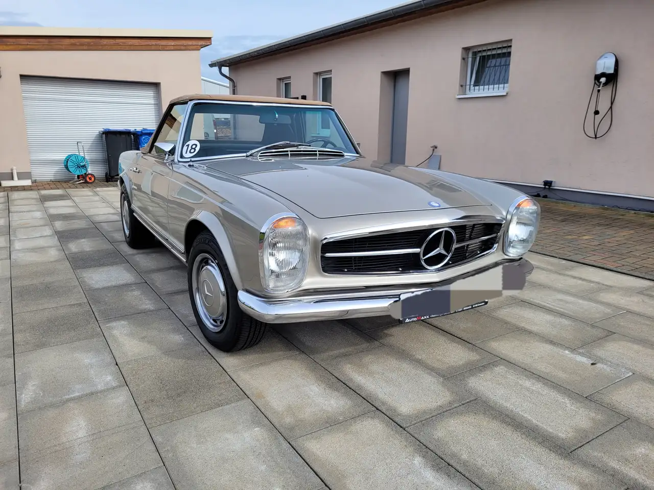 Mercedes-Benz SL 280 Pagode, foto 5
