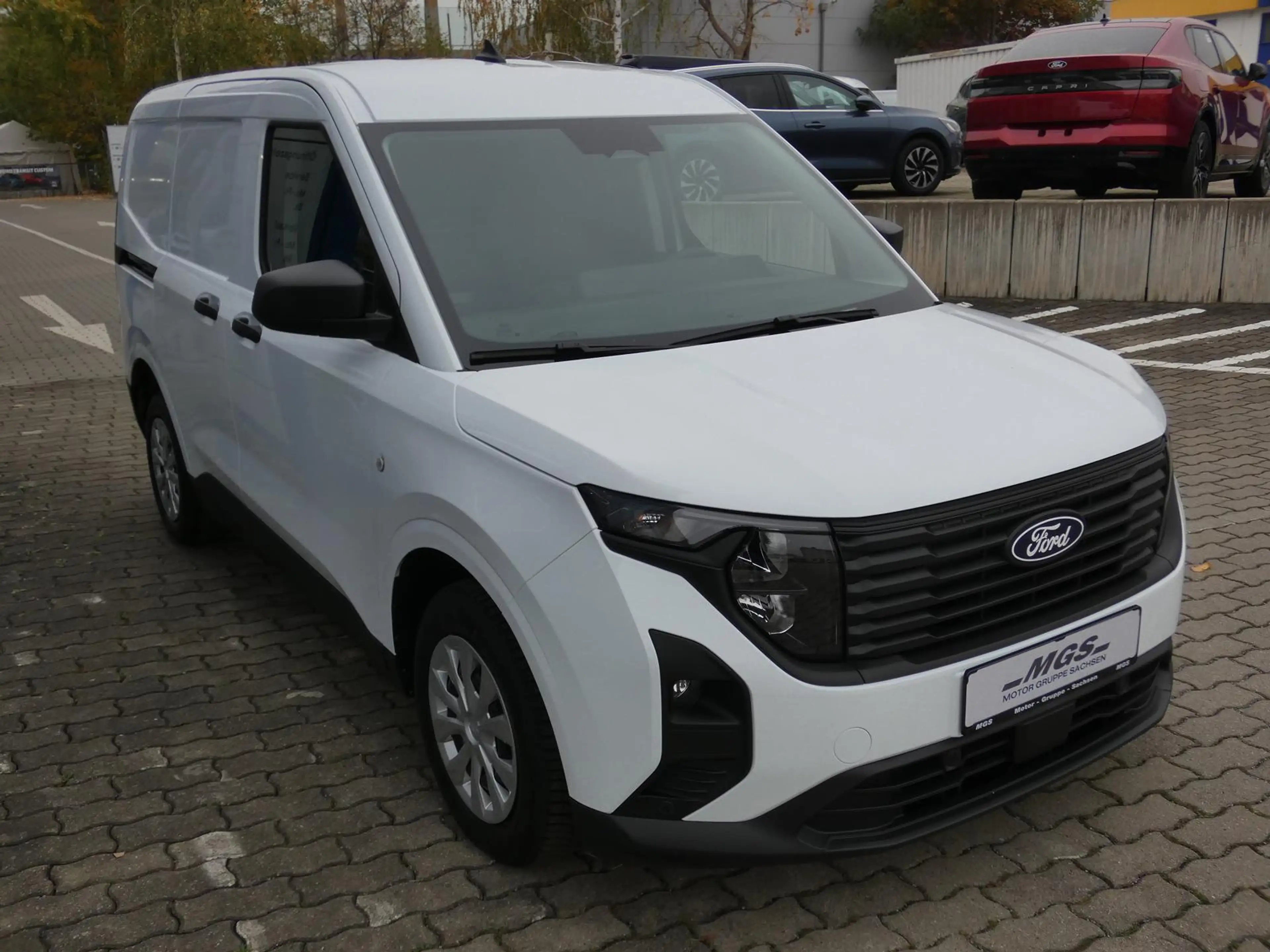 Ford Transit Courier Trend 1.0 EcoBoost #WINTER-PAKET #GJR — photo 3