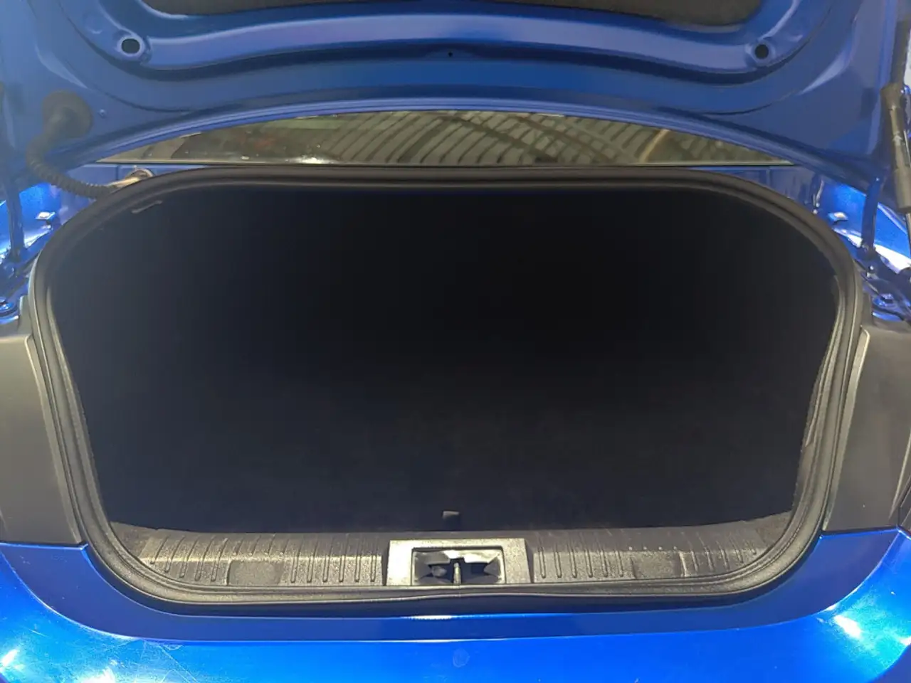 Subaru BRZ снимка Subaru BRZ