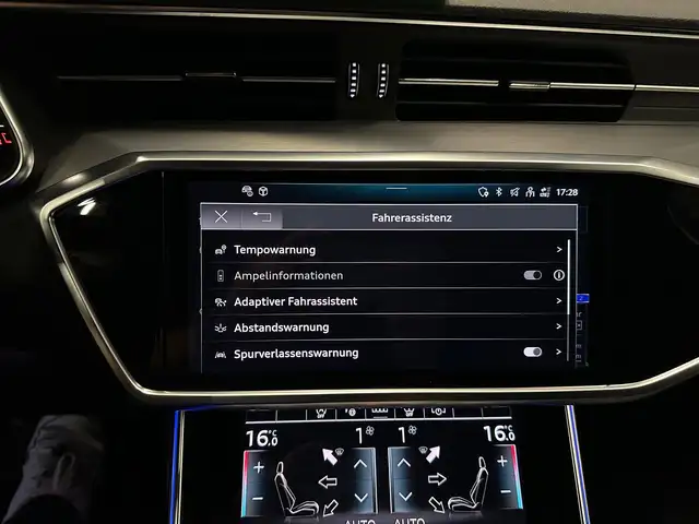 Audi A6 view 24