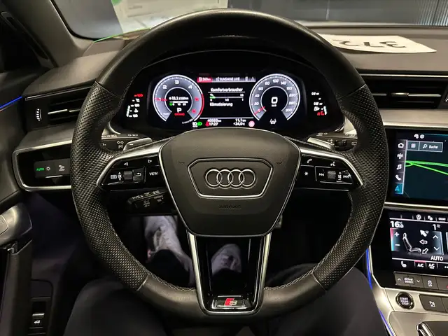 Audi A6 view 17