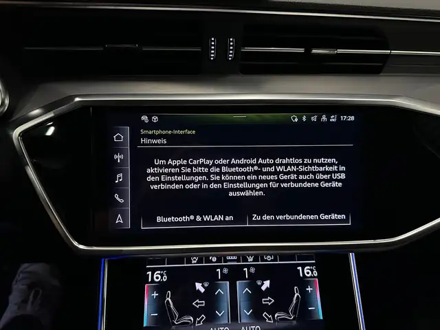 Audi A6 view 26