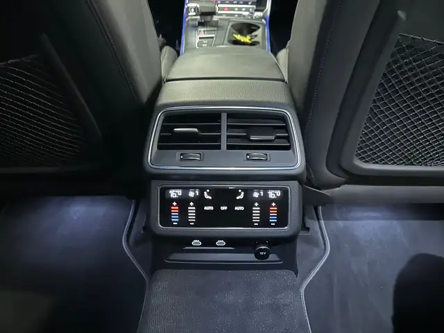 Audi A6 view 29